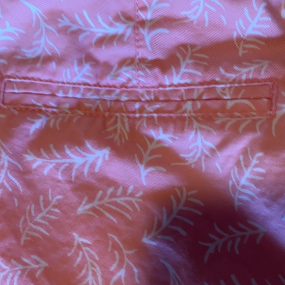 OLD NAVY SHORTS - Picture 6 of 9